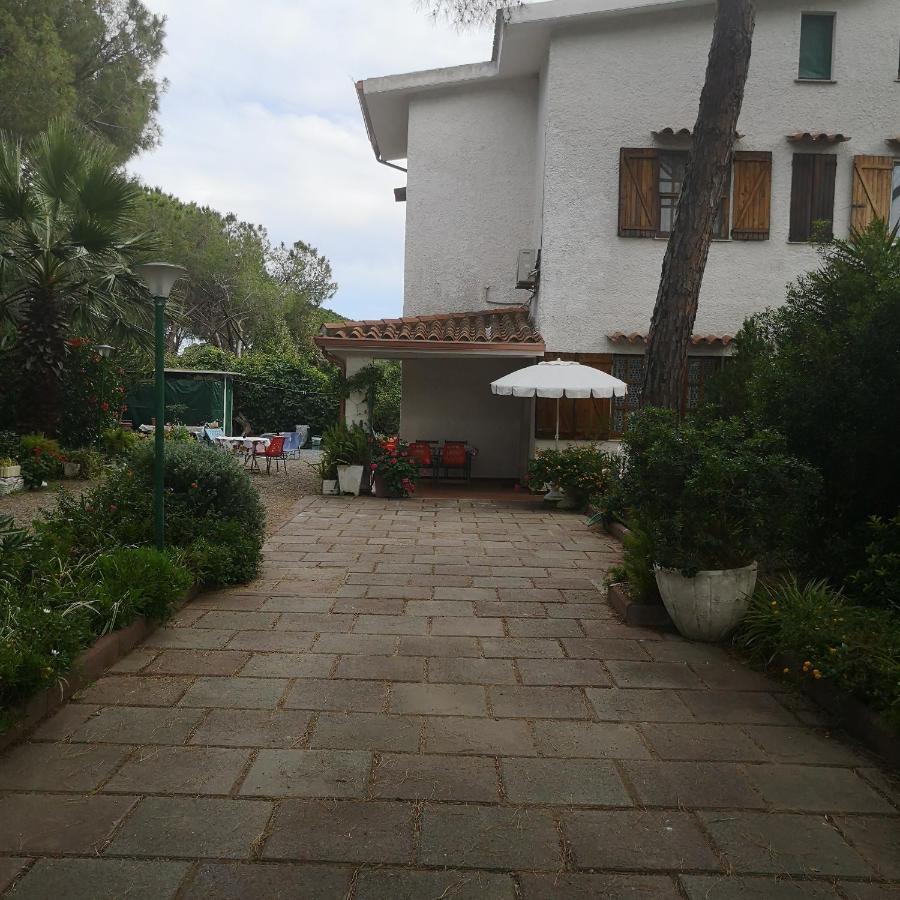 Villa Manuela Pula Bagian luar foto